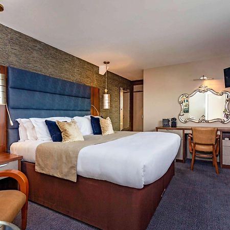 Mercure Milton Keynes Hotel Екстер'єр фото