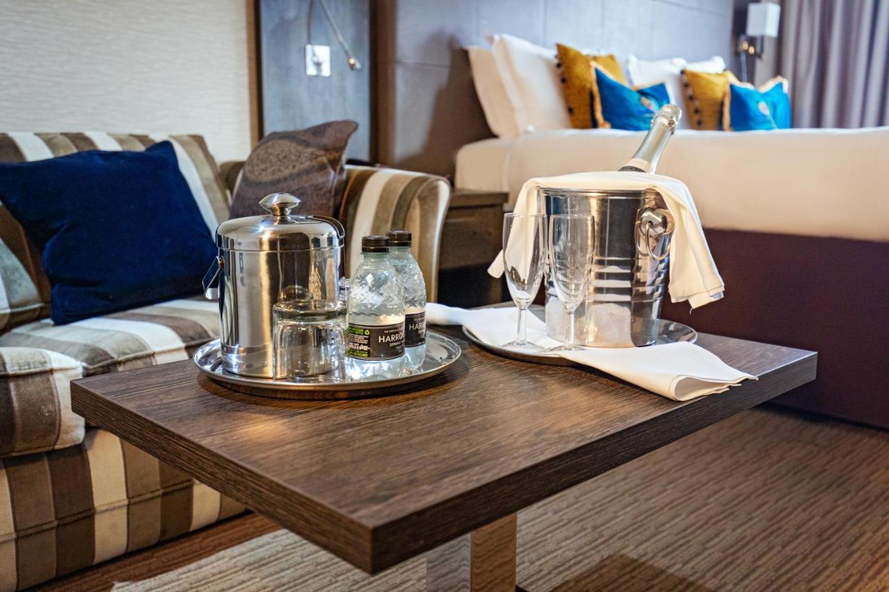 Mercure Milton Keynes Hotel Екстер'єр фото