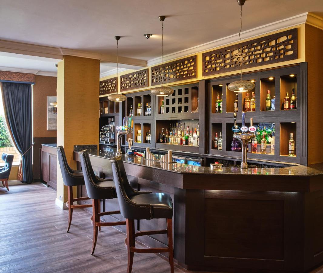 Mercure Milton Keynes Hotel Екстер'єр фото