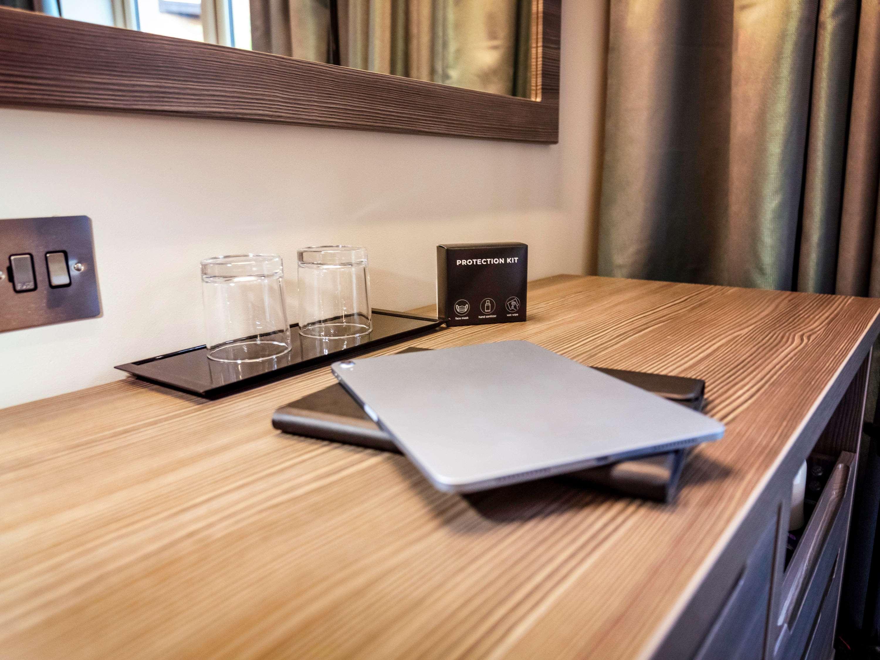 Mercure Milton Keynes Hotel Екстер'єр фото