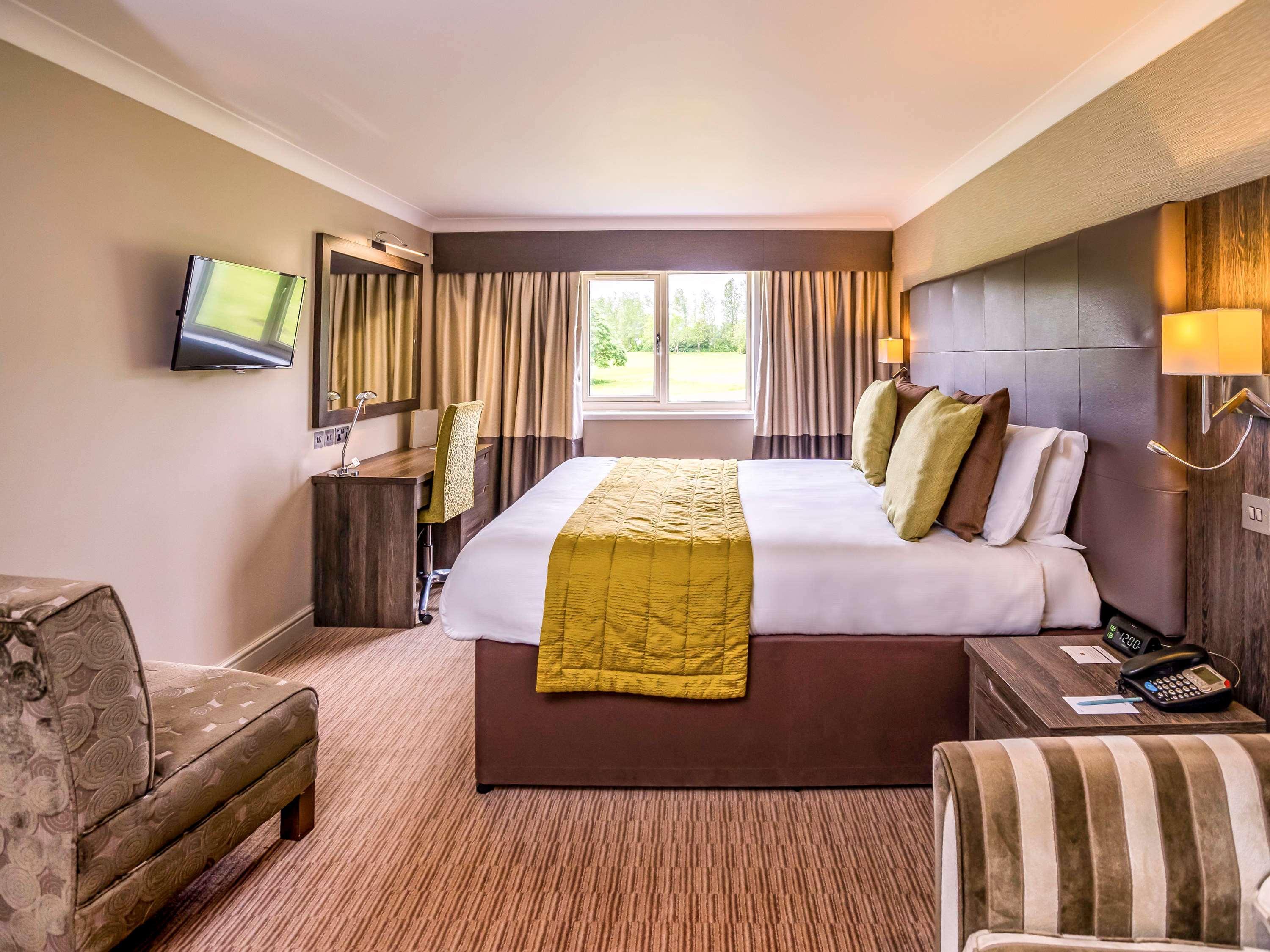 Mercure Milton Keynes Hotel Екстер'єр фото