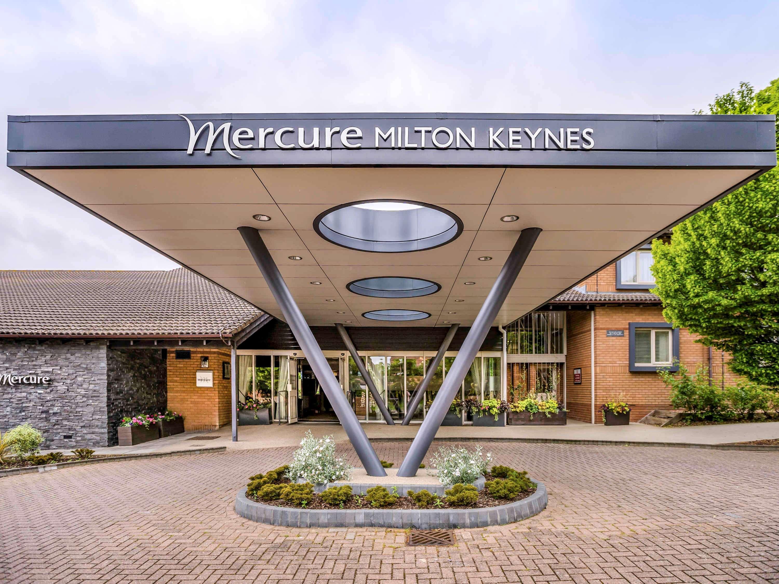 Mercure Milton Keynes Hotel Екстер'єр фото