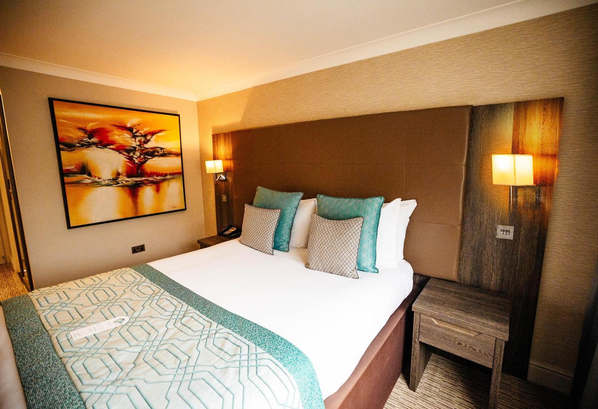 Mercure Milton Keynes Hotel Екстер'єр фото