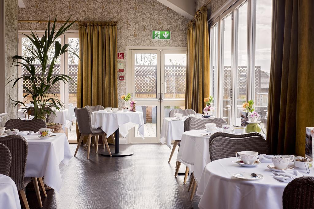 Mercure Milton Keynes Hotel Екстер'єр фото